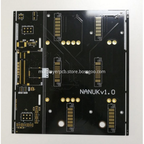 With countersunk hole circuit board